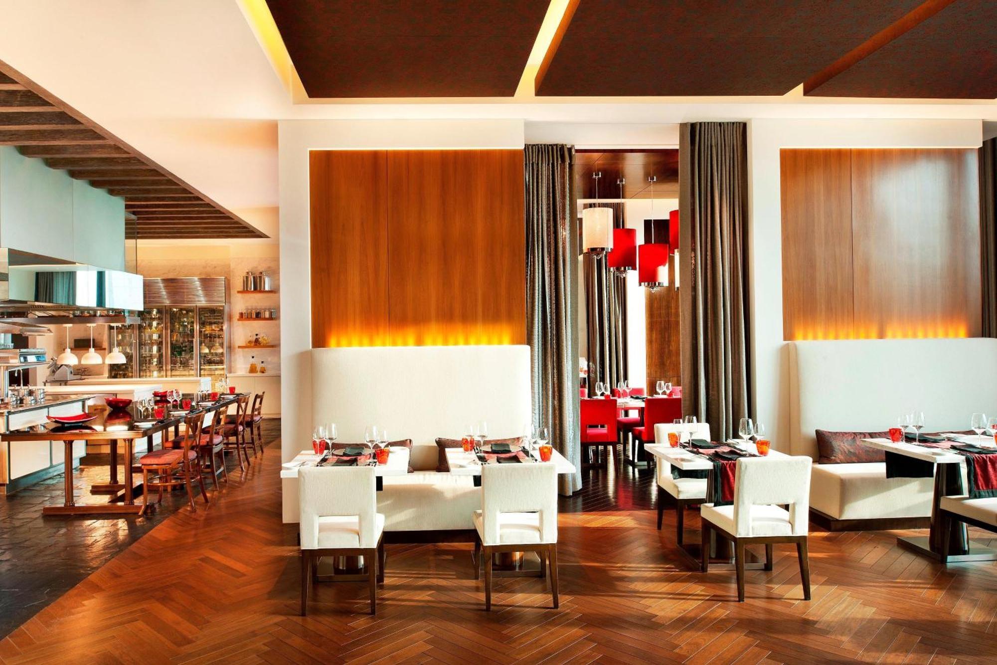 The St. Regis Отель 5*
