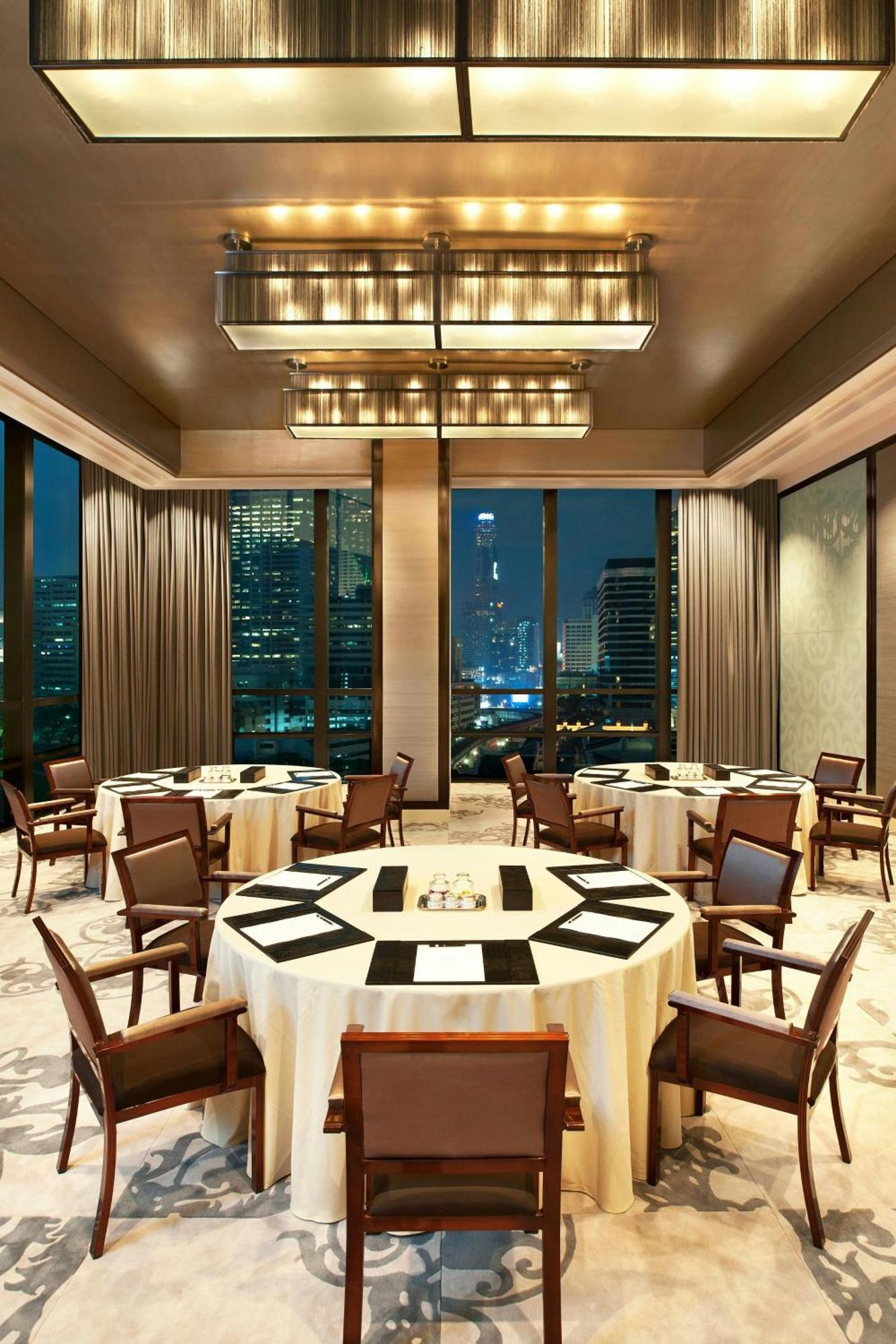 The St. Regis Отель 5*